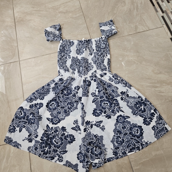 Converstitched romper size medium - Picture 5 of 9